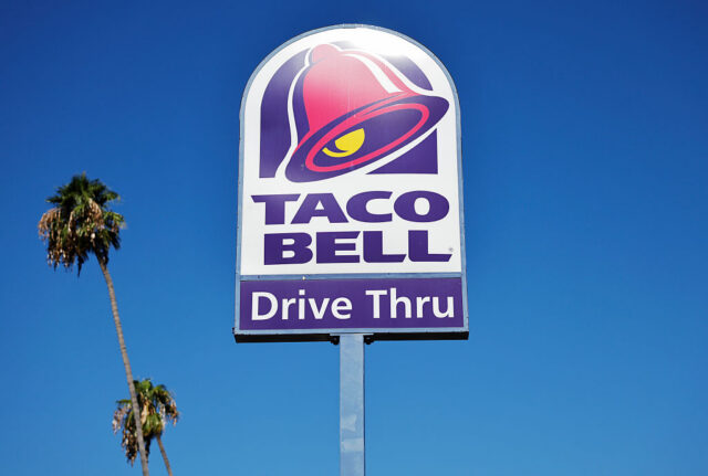 Taco Bell Lettuce Outbreak: What You Need To Know — trending article thumbnail